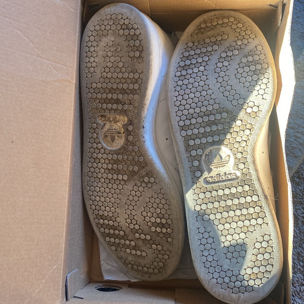 Stan Smith - image 6